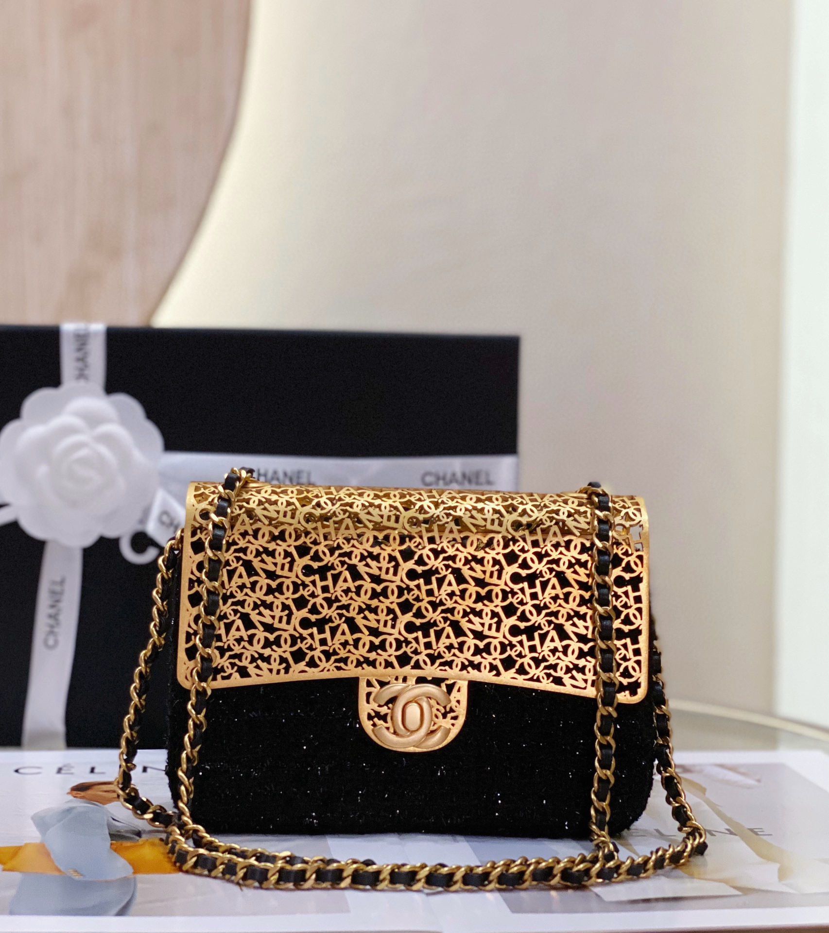 Chanel Clutch Shoulder Handbag SS2022 Gold&Black