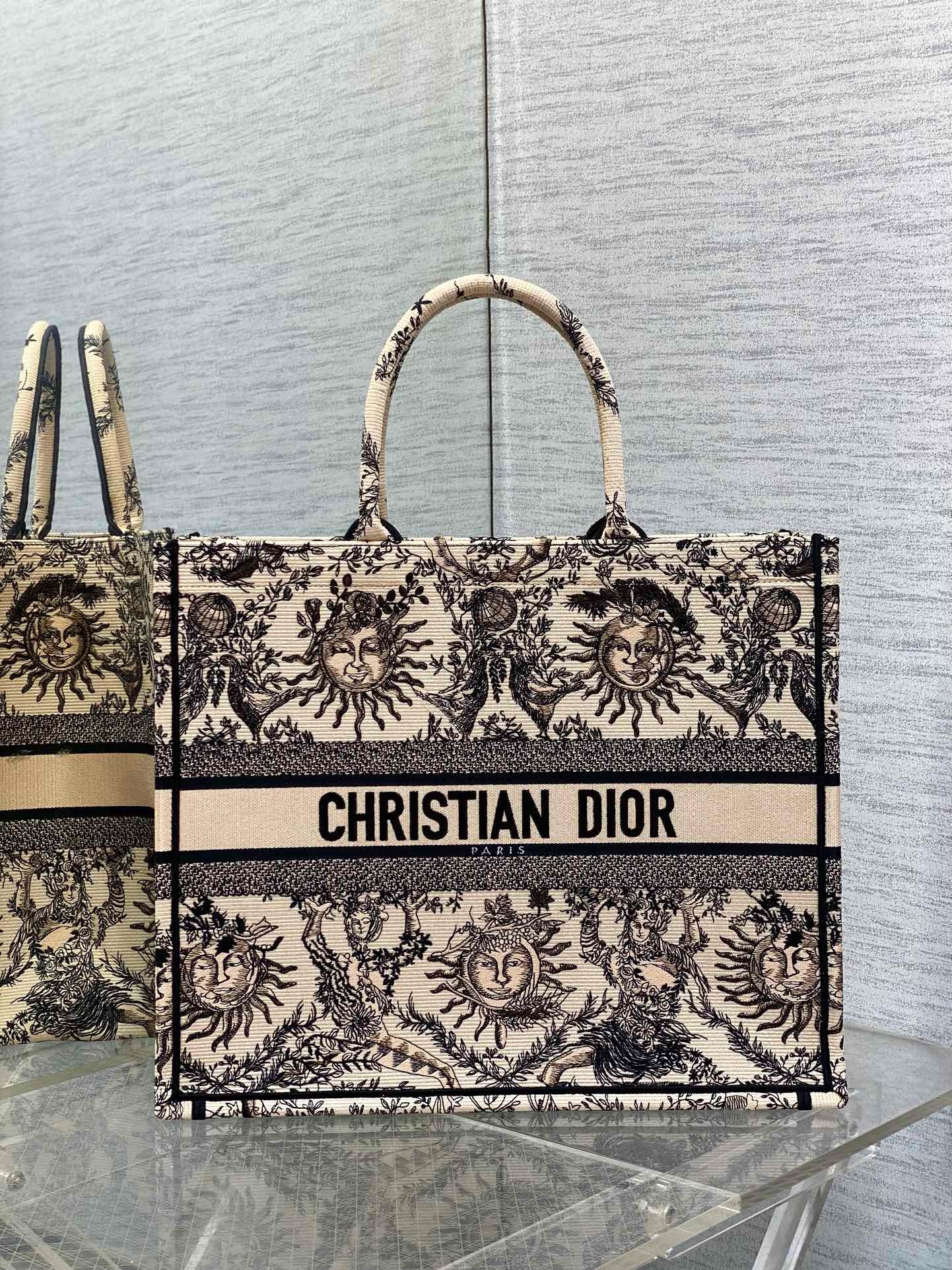 Dior Book Tote Beige and Black Toile de Jouy Soleil Embroidery  M1286ZECQ