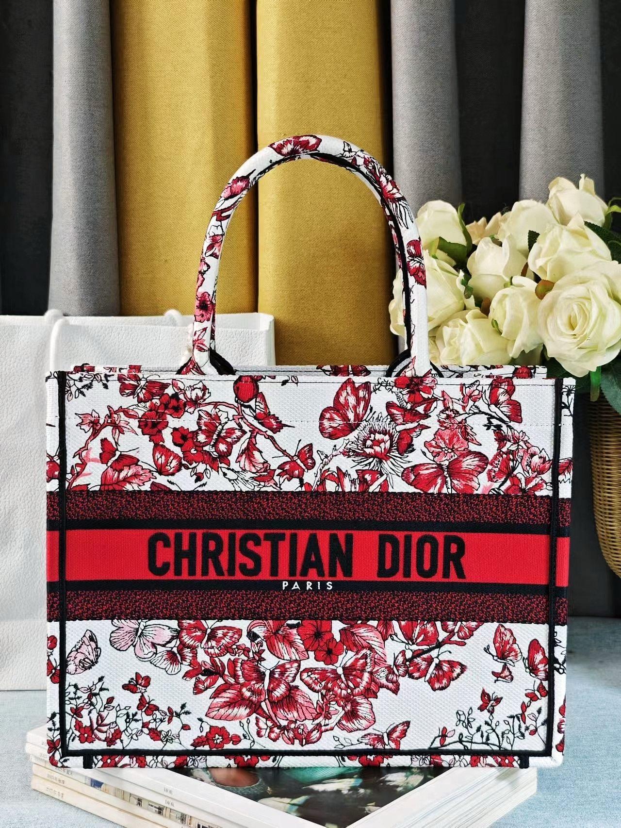Medium Dior Book Tote White and Red Le Coeur des Papillons Embroidery M1296ZESJ