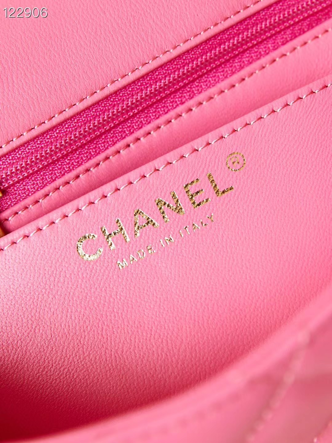 Chanel SMALL FLAP BAG AS4384 rose