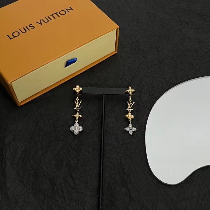 Louis Vuitton Earrings CE13857