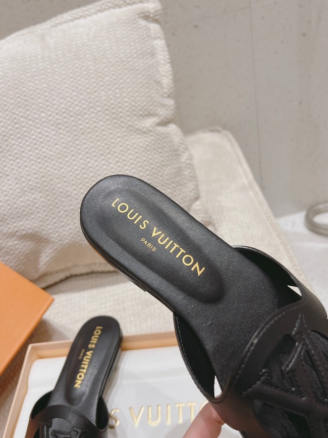 Louis Vuitton Slippers 36628-9