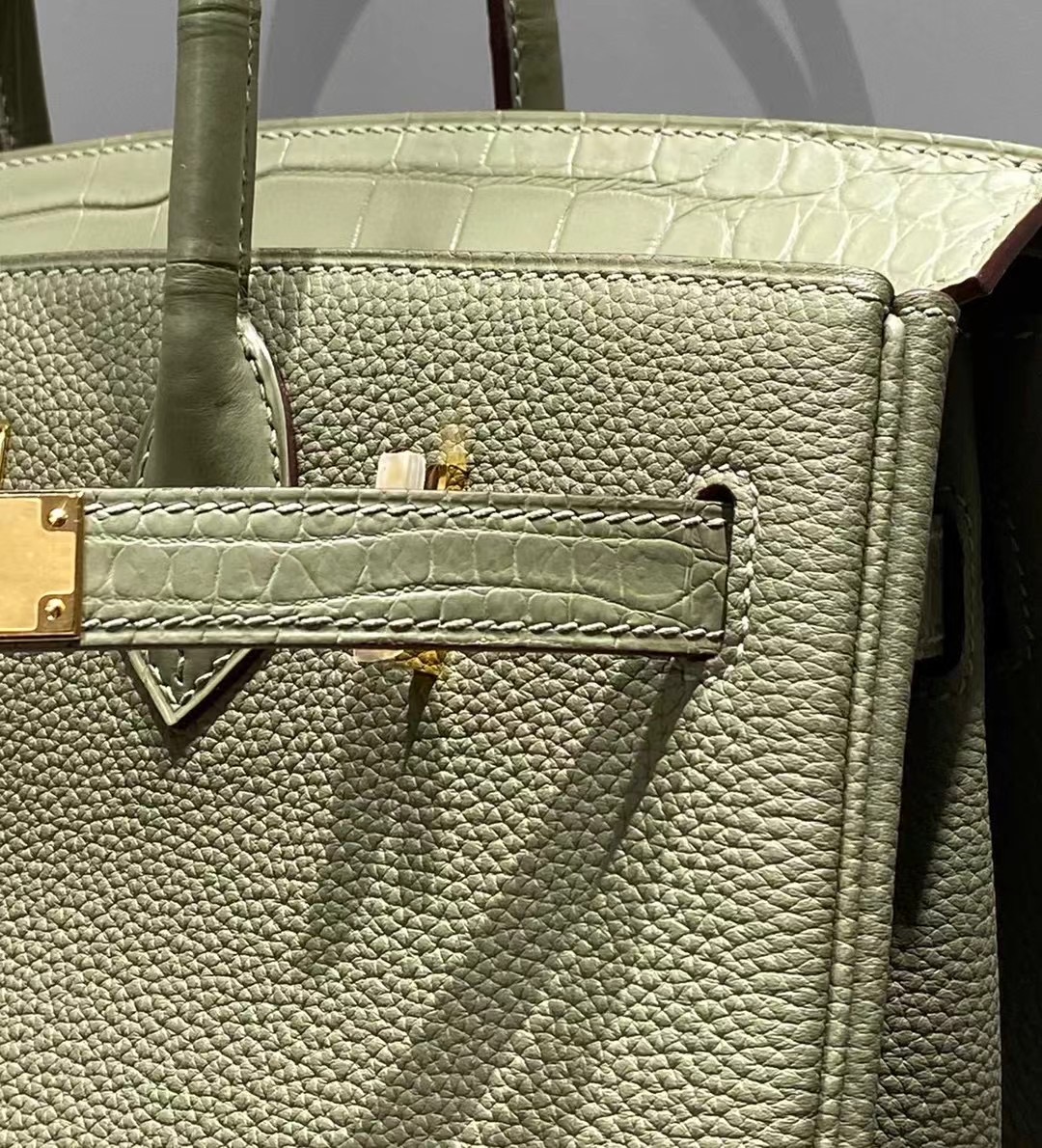 Hermes Birkin Bag Original Leather crocodile togo HBK2530 light green