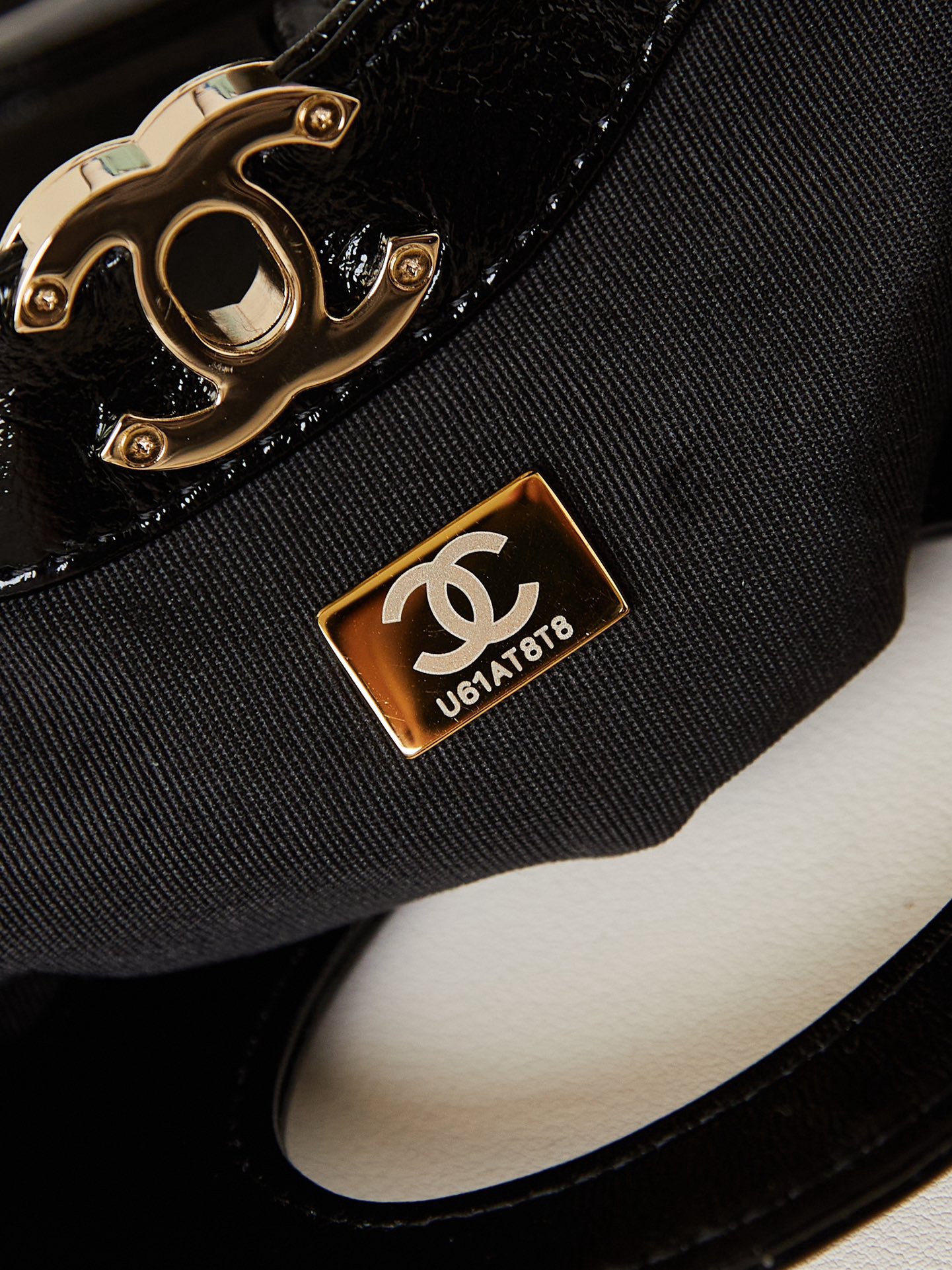 Chanel SMALL 31 bag AS4133 black