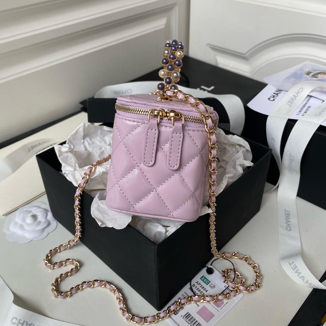 CHANEL CLUTCH WITH CHAIN AP3804 Purple