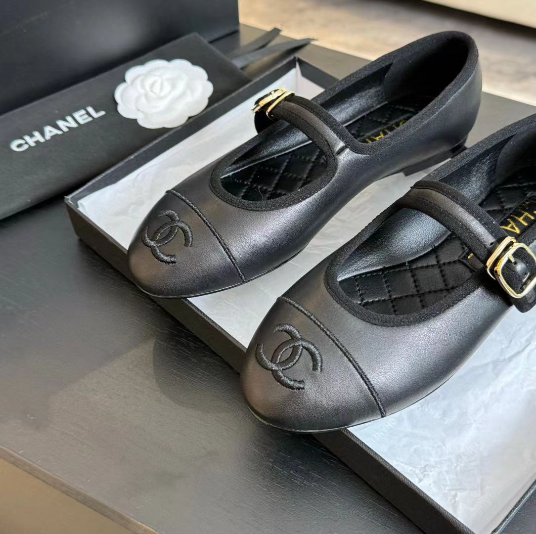 Chanel Ballet Shoes A90889 Black