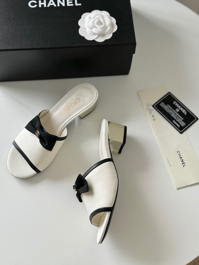 Chanel Slippers 36637-1