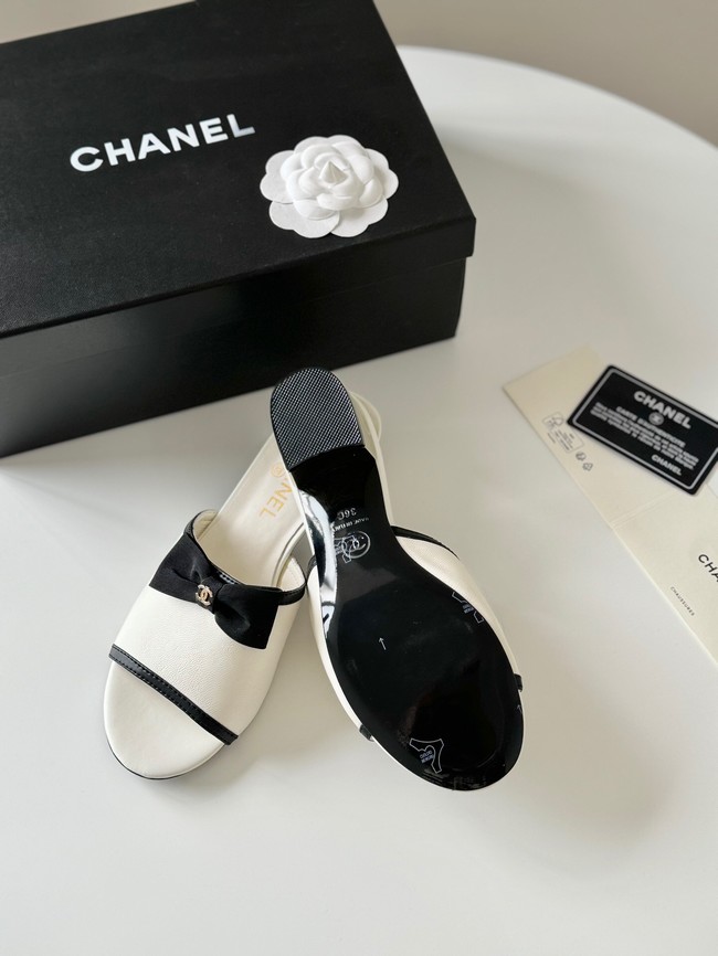 Chanel Slippers 36637-1