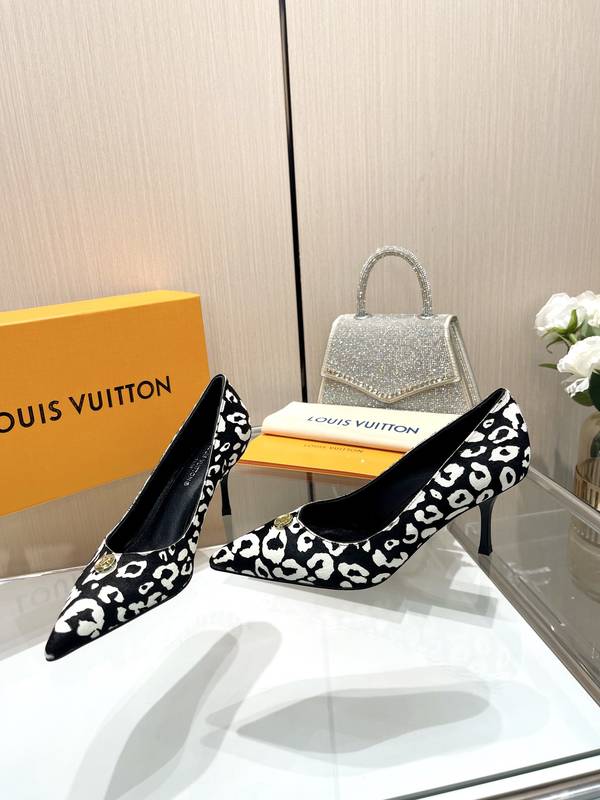 Louis Vuitton Shoes LVS00734 Heel 7CM