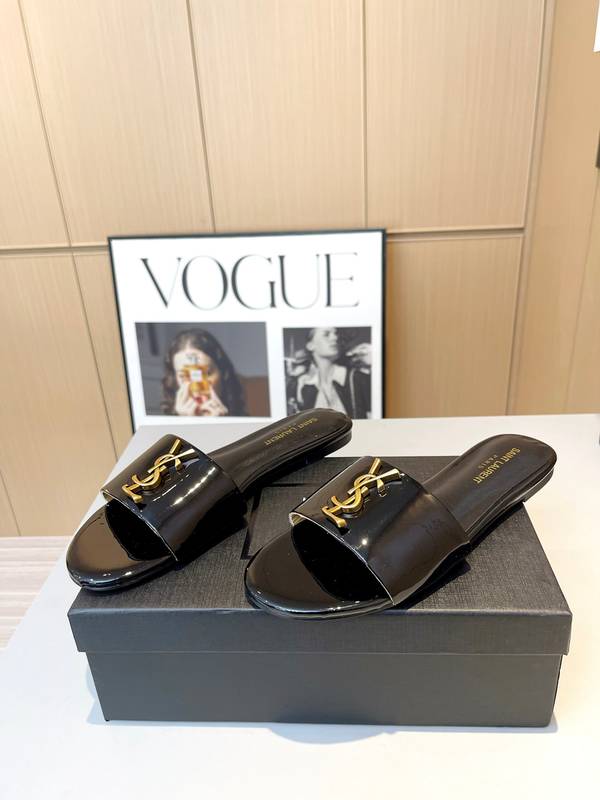Yves Saint Laurent Shoes SLS00006