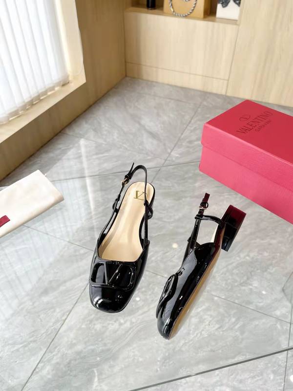 Valentino Shoes VOS00448 Heel 2CM