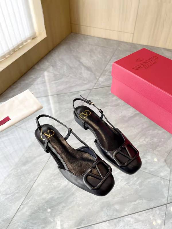 Valentino Shoes VOS00454 Heel 2CM