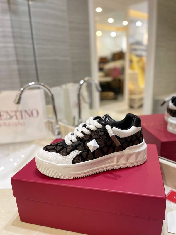 Valentino Couple Shoes VOS00550