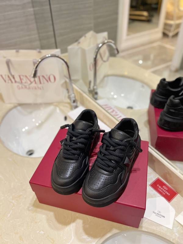 Valentino Couple Shoes VOS00558