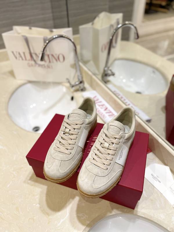 Valentino Couple Shoes VOS00570
