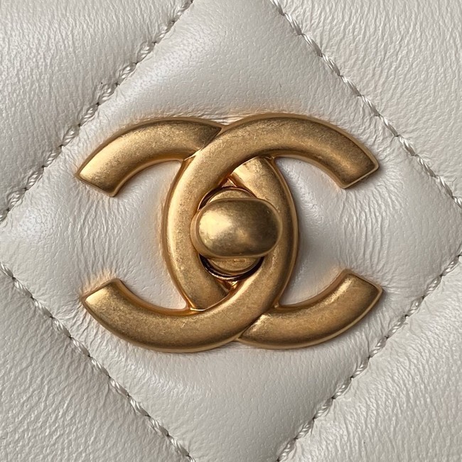 Chanel Shoulder Bag Lambskin & Gold-Tone Metal AS4754 white
