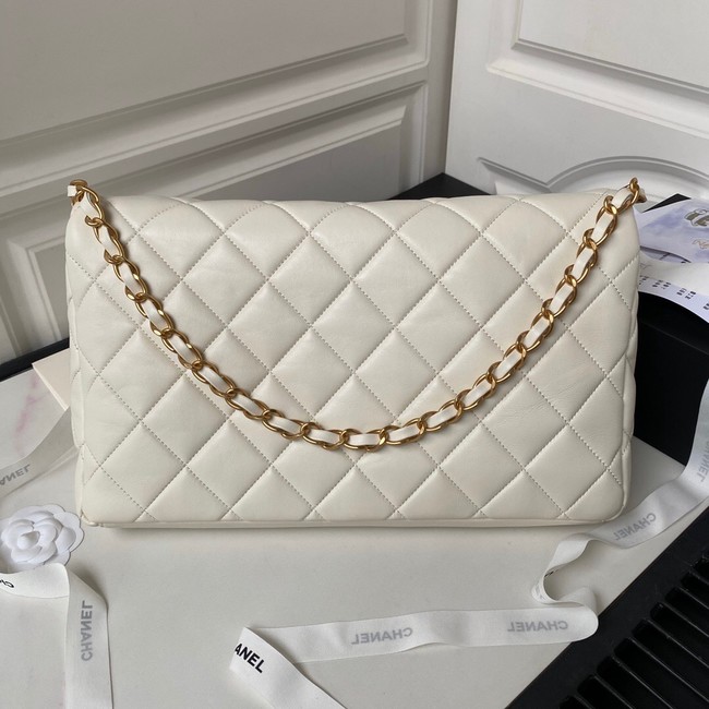 Chanel Shoulder Bag Lambskin & Gold-Tone Metal AS4777 white