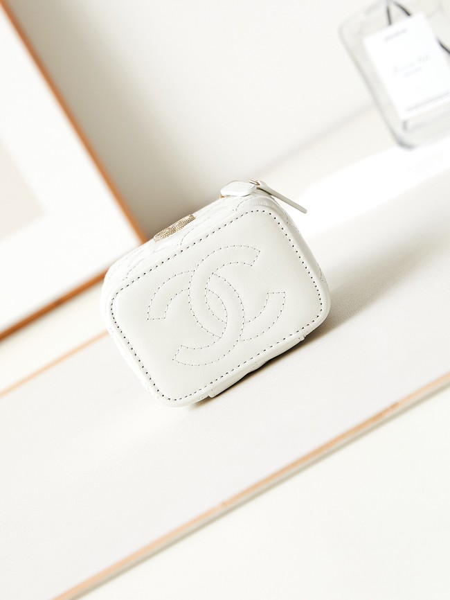 CHANEL NANO CLUTCH WITH CHAIN AS3965 WHITE