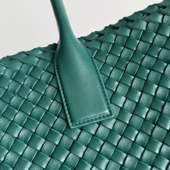 Bottega Veneta Large intreccio leather tote bag 608811 Emerald Green