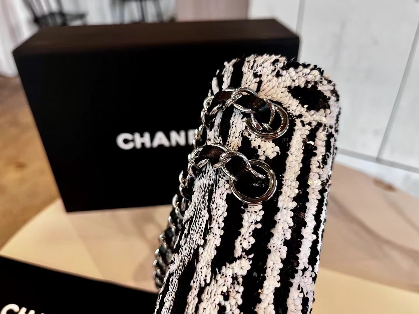 CHANEL SMALL FLAP BAG AS4561 Black & White