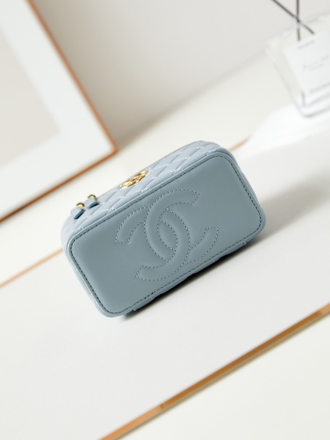 CHANEL MINI CLUTCH WITH TOP HANDLE AP3820 blue