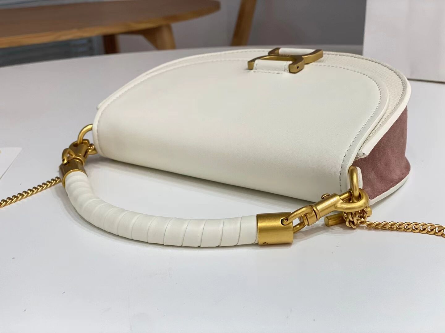 CHLOE Small leather shoulder bag CL225156 cream CHLOE Small leather shoulder bag CL225156 cream