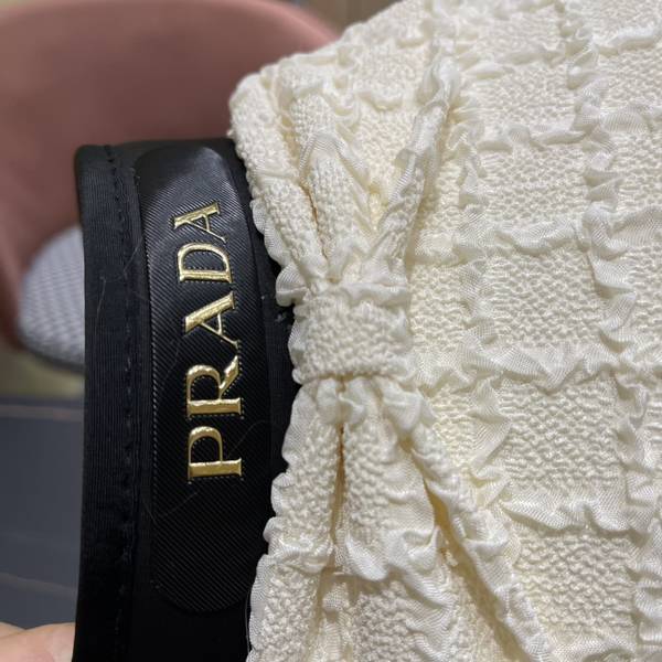 Prada Hat PRH00275