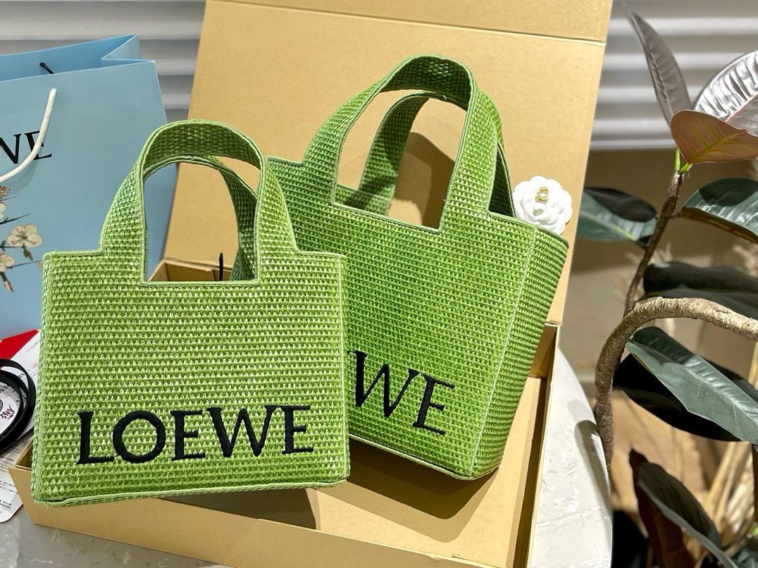 Loewe Anagram Basket Woven Straw Shopping Tote Bag 652399 Green
