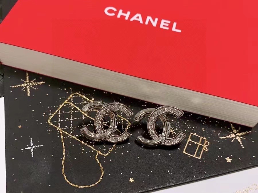 Chanel Earrings CE14407