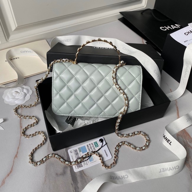 CHANEL CLUTCH WITH CHAIN AP3797 light blue