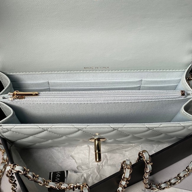 CHANEL CLUTCH WITH CHAIN AP3797 light blue