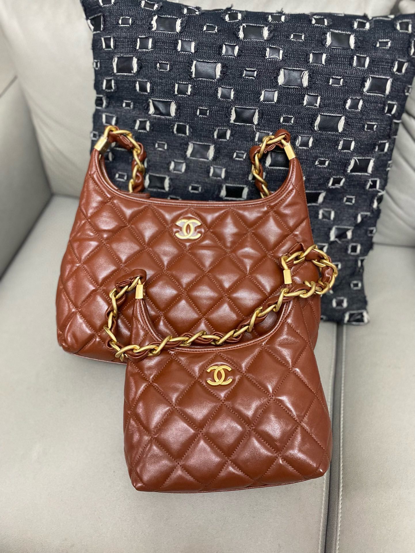 Chanel 24A Original Leather Hobo Bag AS4922 AS4923 Brown