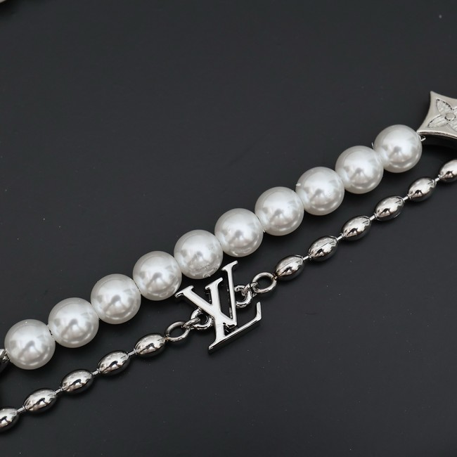 Louis Vuitton NECKLACE CE14469