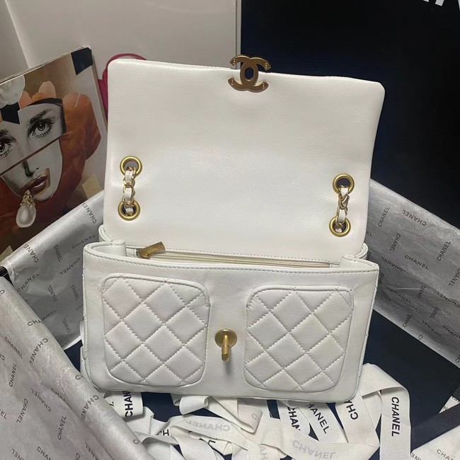 CHANEL FLAP BAG Lambskin 23365 WHITE