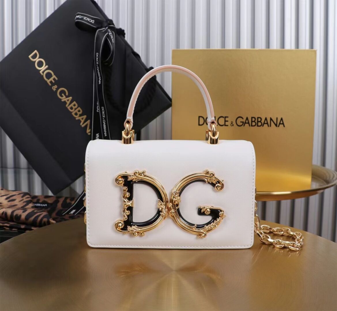 Dolce & Gabbana leather Shoulder Bag G6504 white