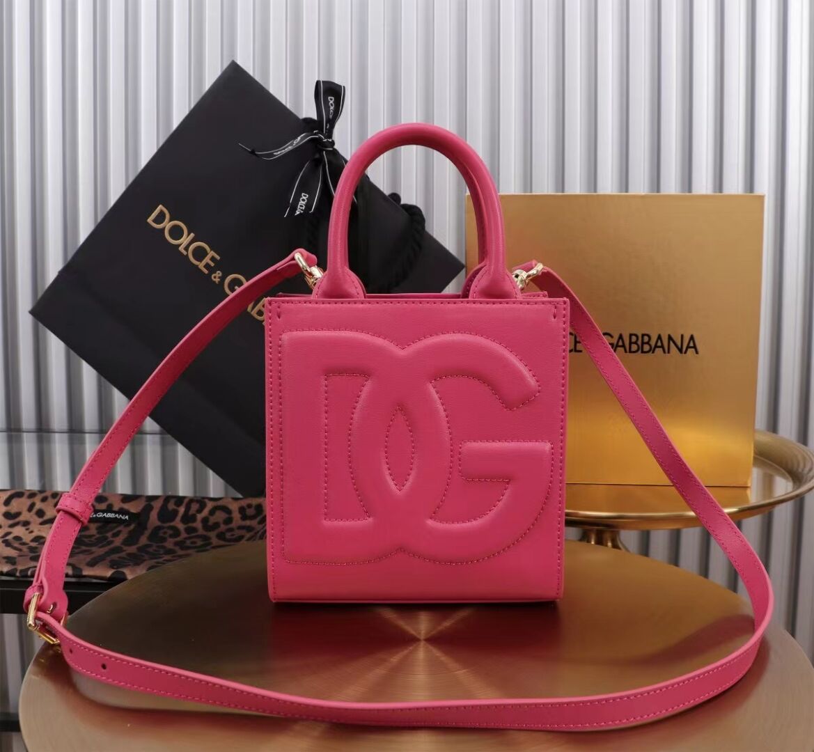 Dolce & Gabbana leather Shoulder Bag G6507 rose