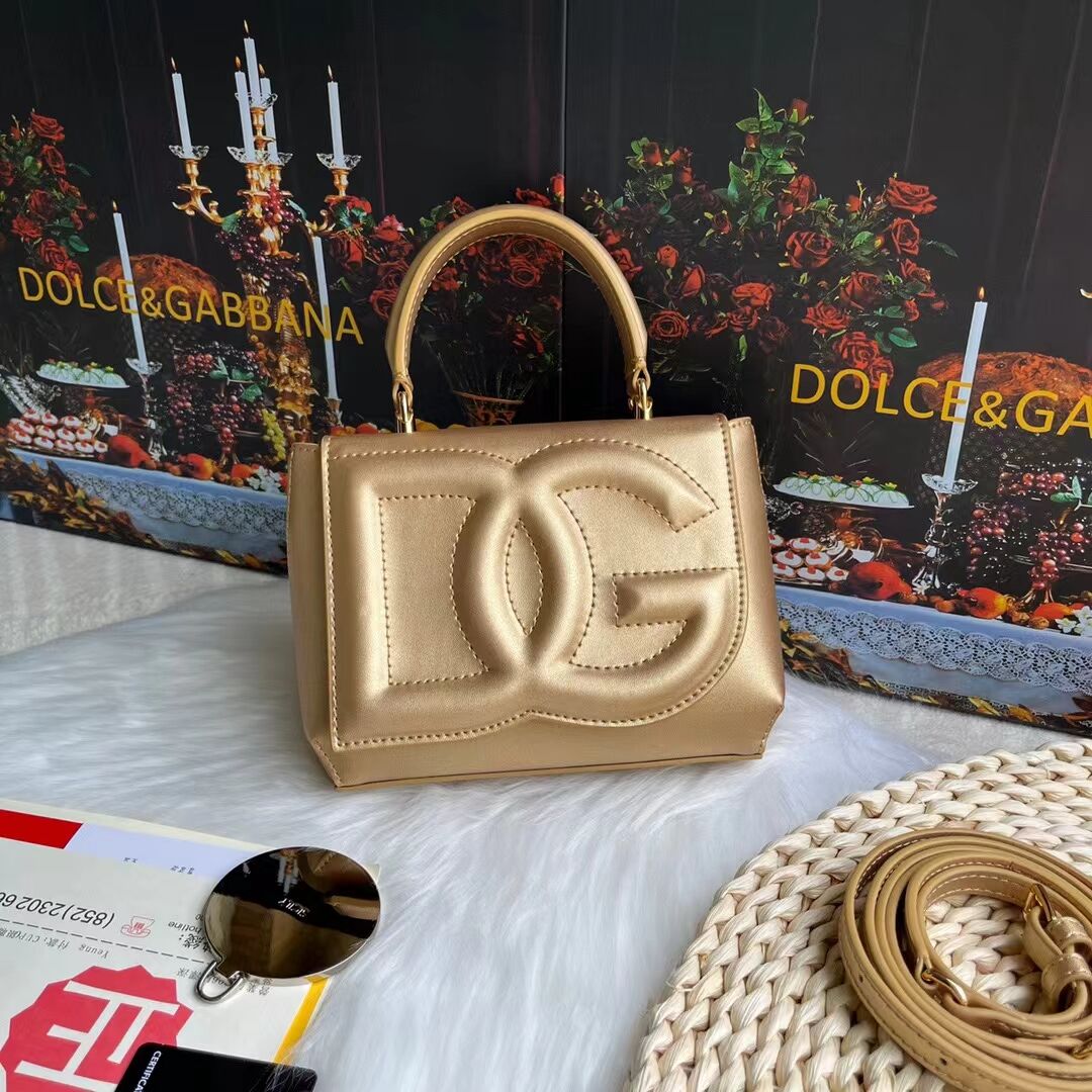 Dolce & Gabbana leather bag G6002 gold