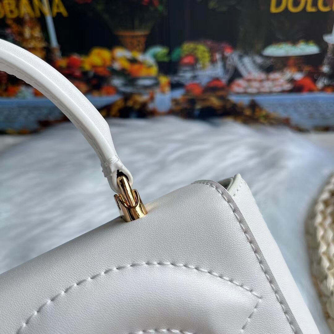 Dolce & Gabbana leather bag G6002 white