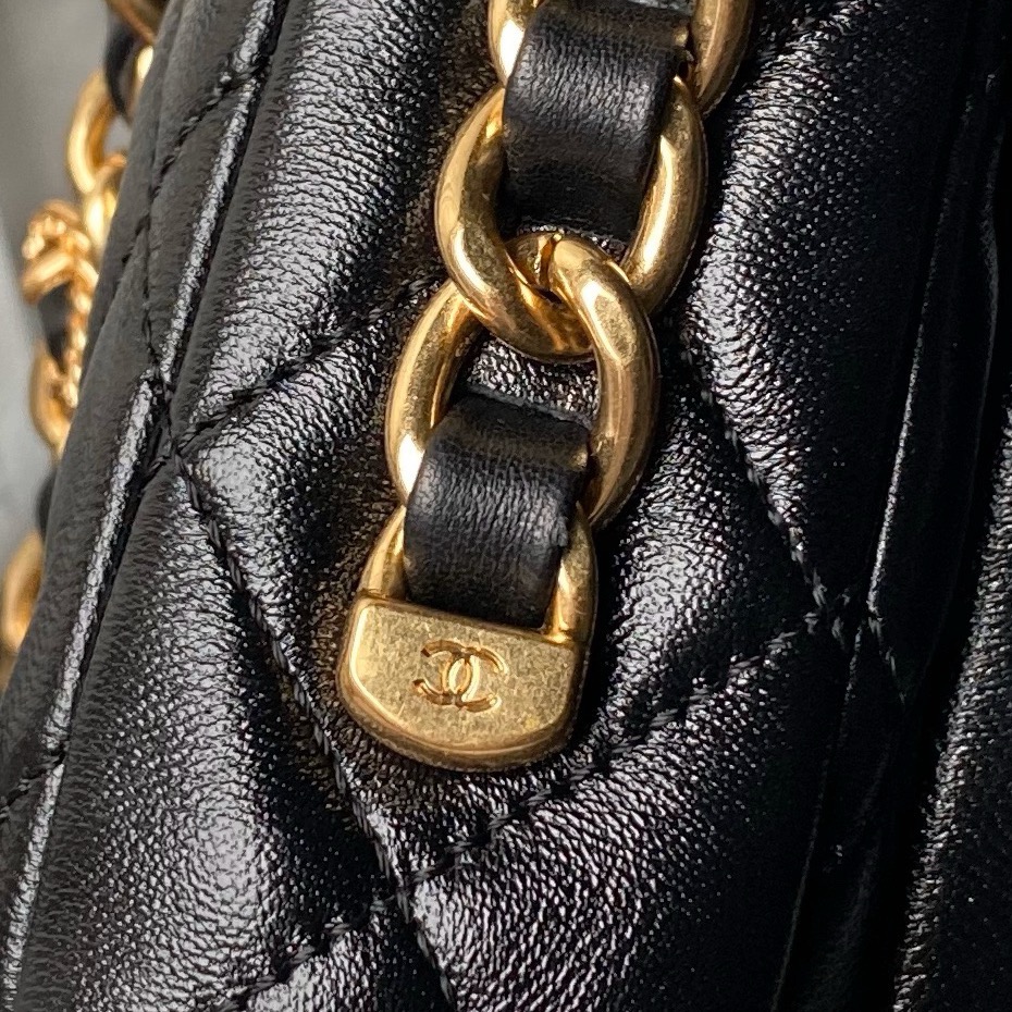 CHANEL 24A SMALL FLAP BAG WITH TOP HANDLE AS4993 black