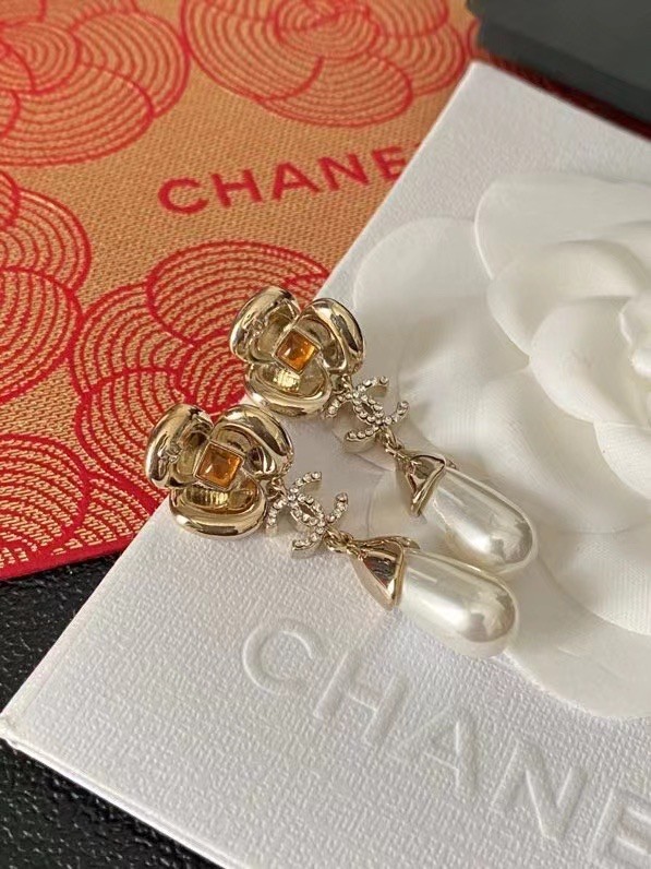 Chanel Earrings CE14650