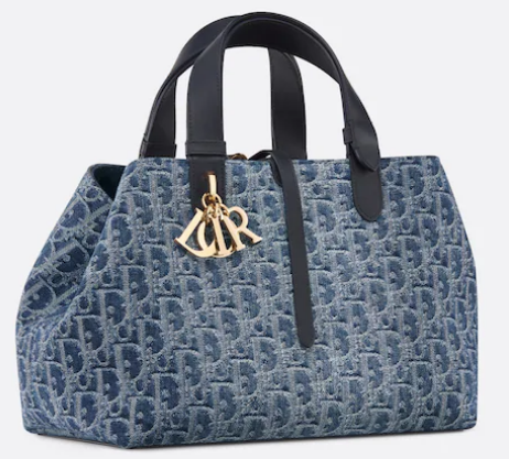 Medium Dior Toujours Bag Blue Denim Dior Oblique Jacquard M2821O