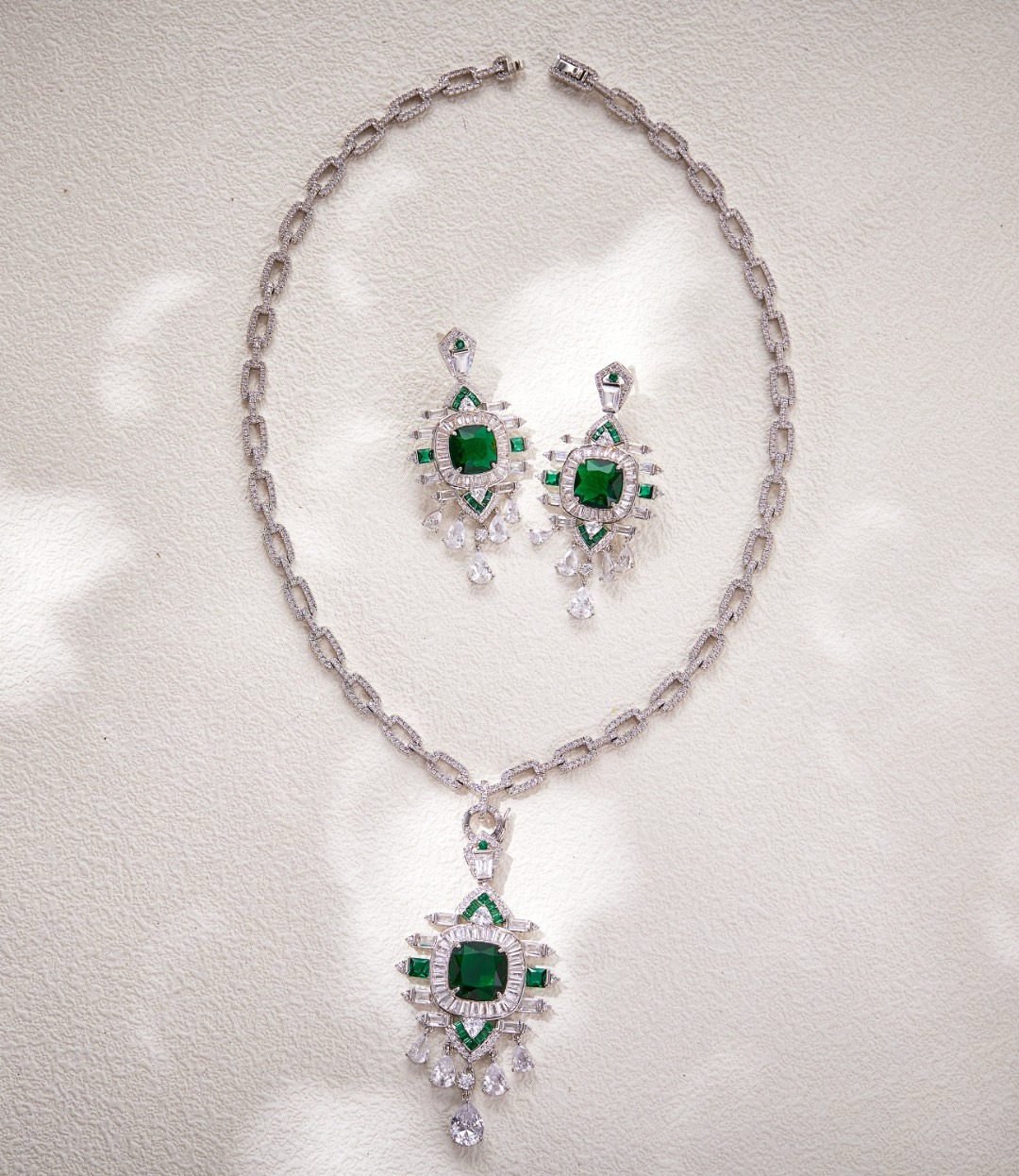 BVLGARI NECKLACE&Earrings CE14669