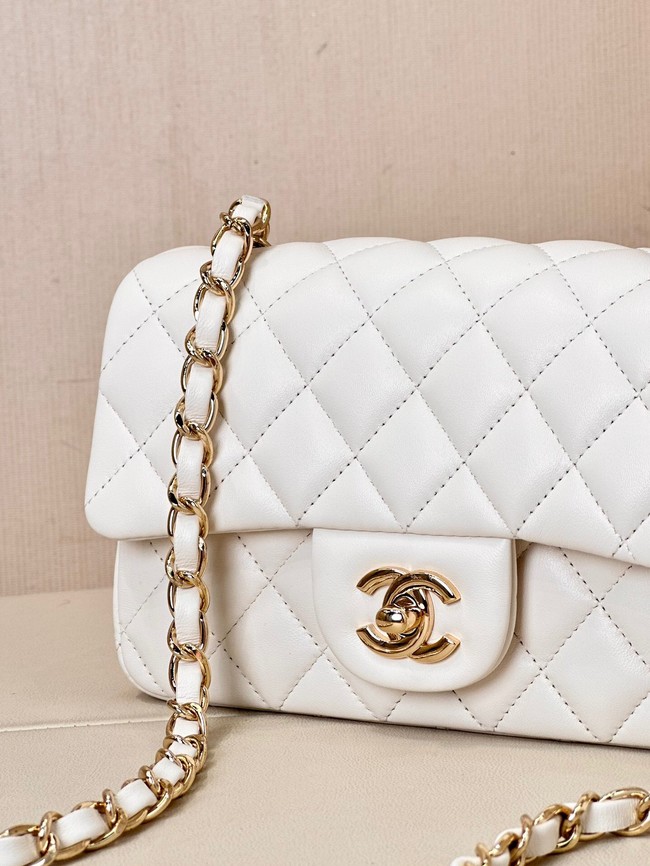 Chanel MINI CLASSIC HANDBAG Lambskin & Gold-Tone Metal A69900 white