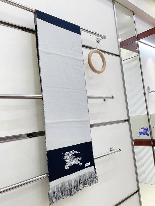 Burberry Scarf BBC00178 Burberry Scarf BBC00178