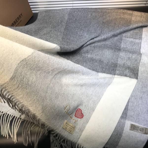 Burberry Scarf BBC00185 Burberry Scarf BBC00185