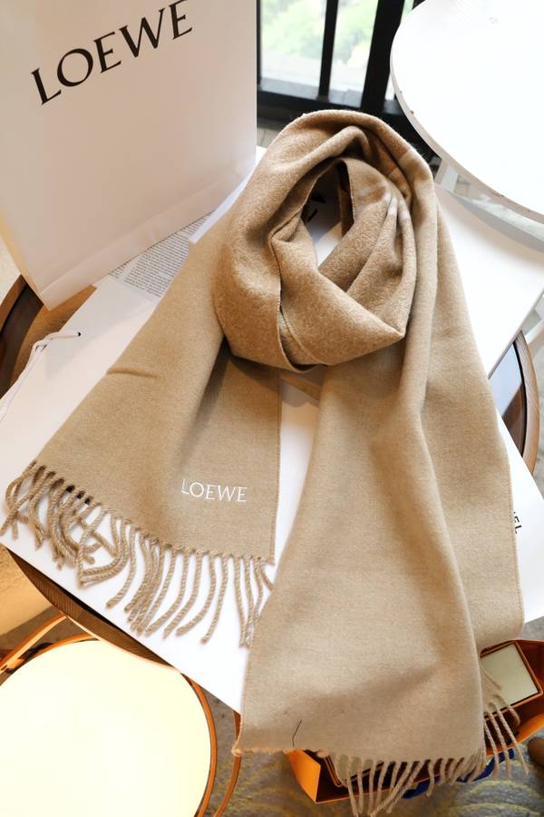 Loewe Scarf LOC00056 Loewe Scarf LOC00056