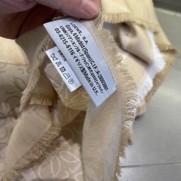 Loewe Scarf LOC00066 Loewe Scarf LOC00066