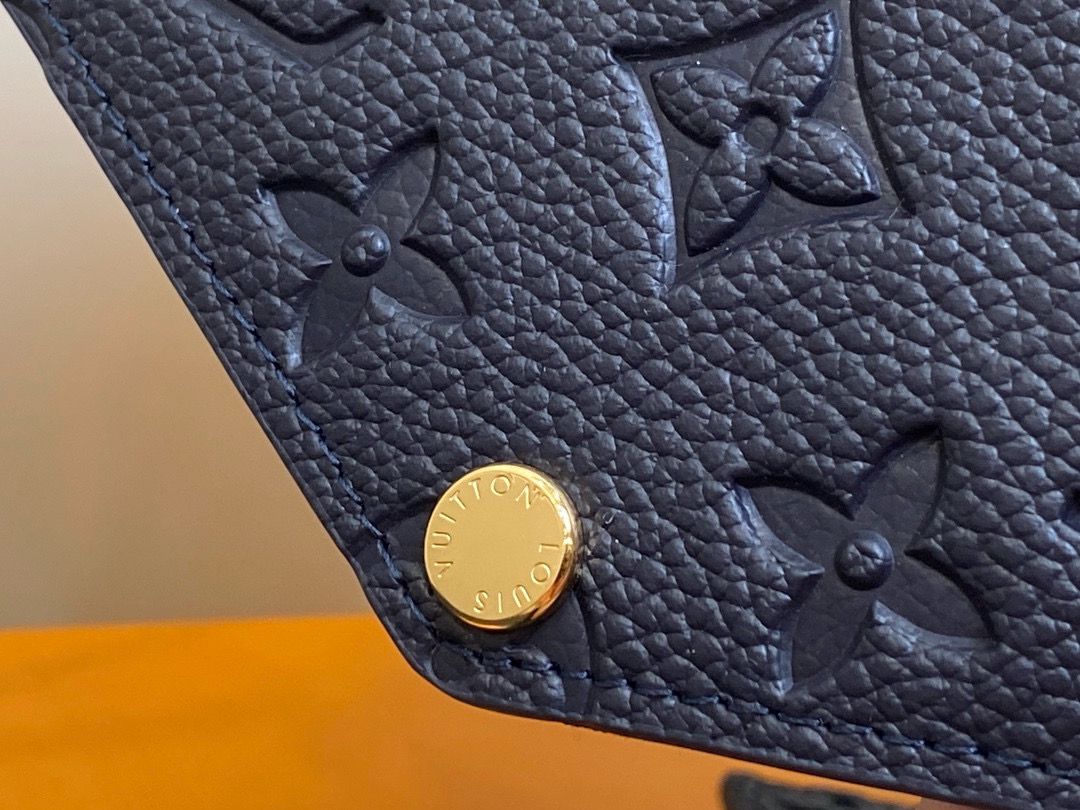 Louis Vuitton Monogram Empreinte Felicie Pochette M64065 M83589 Navy Louis Vuitton Monogram Empreinte Felicie Pochette M64065 M83589 Navy