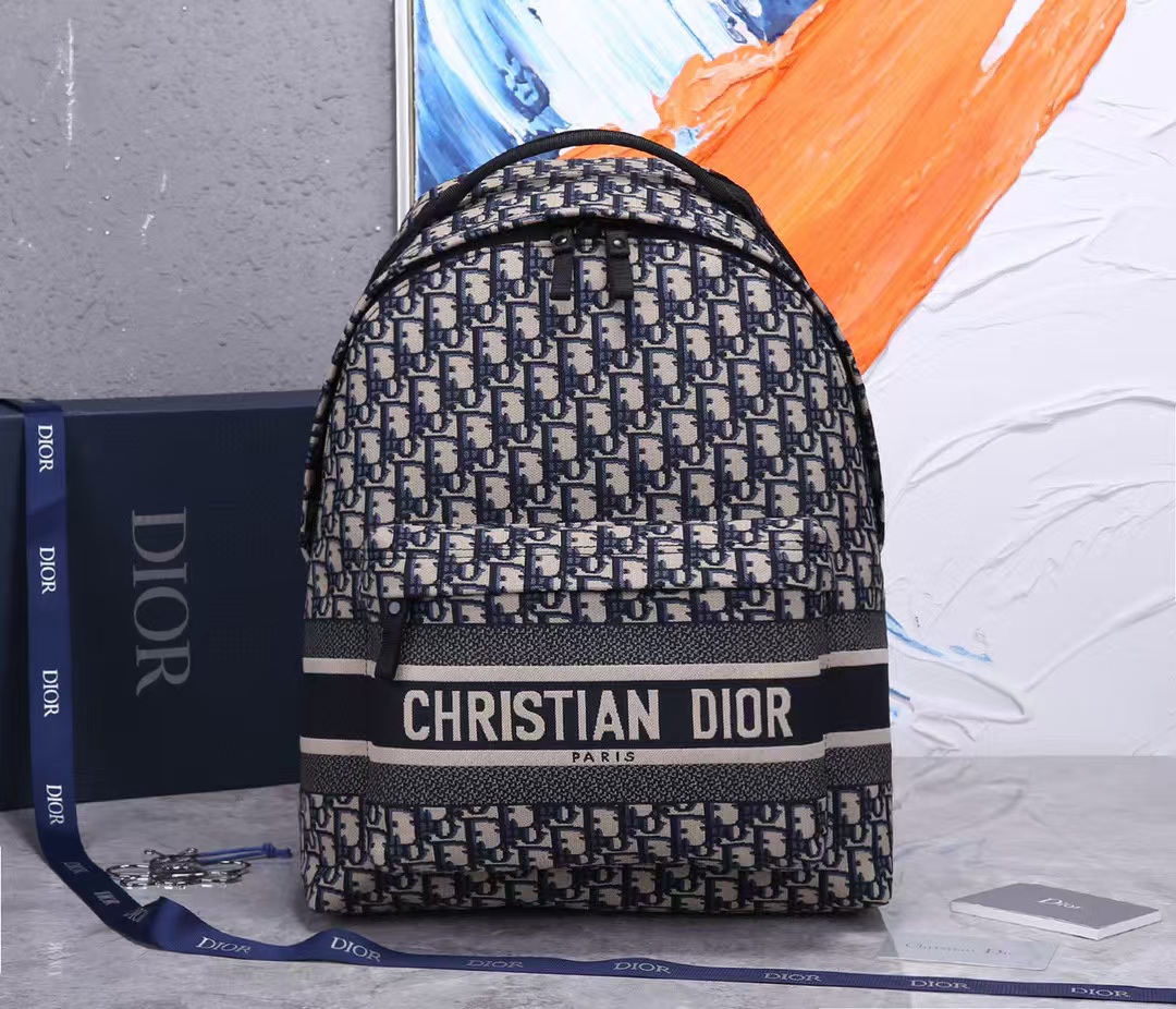 DIORTRAVEL BACKPACK Blue Dior Oblique Jacquard  M6104STZQ