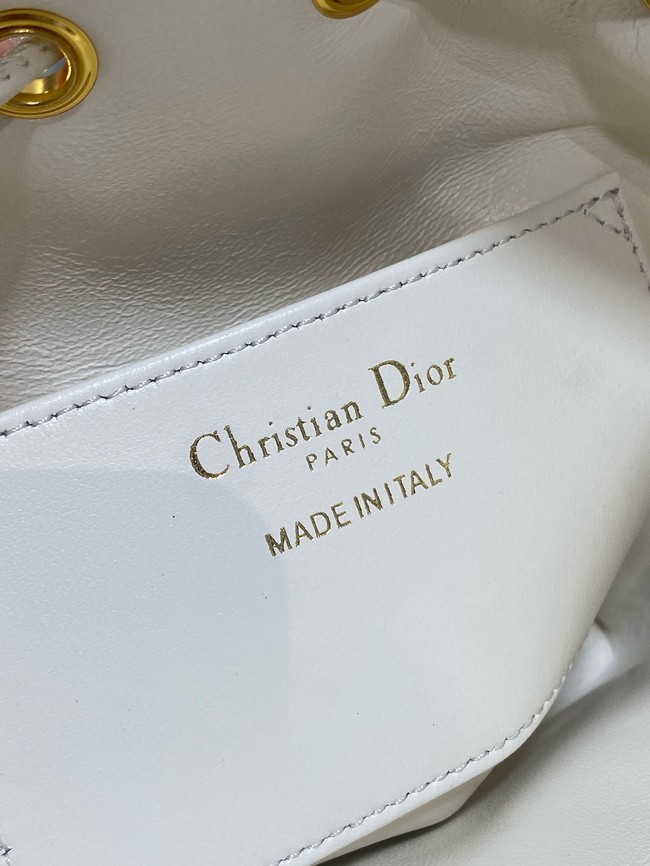 Dior Caro Nano Bucket Bag Macrocannage Lambskin S5250 white
